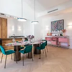 Exceptional Family Apartment 8P - Victor Hugo